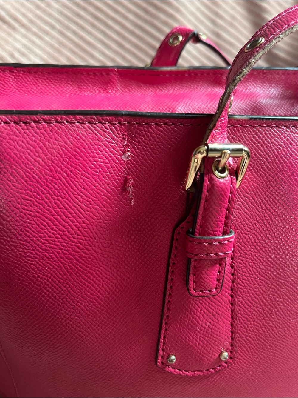 Michael Kors Voyager tote “LOVE” - Picture 4 of 9